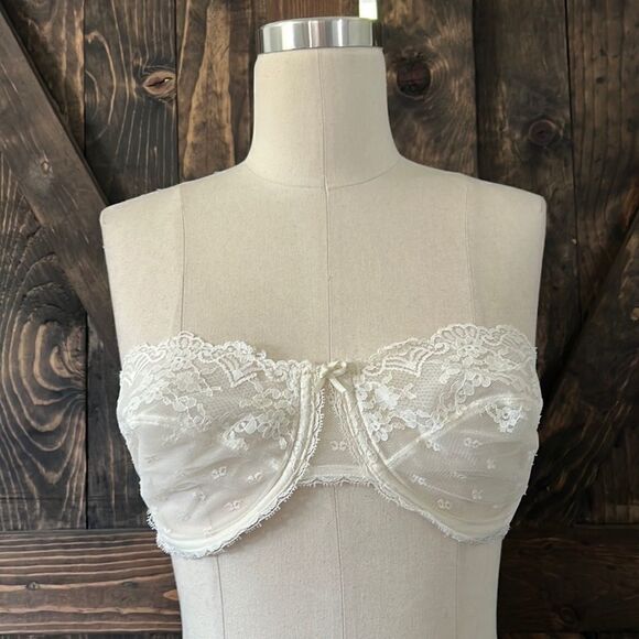 Vintage strapless ivory unlined wired bra 36C - Picture 3 of 6